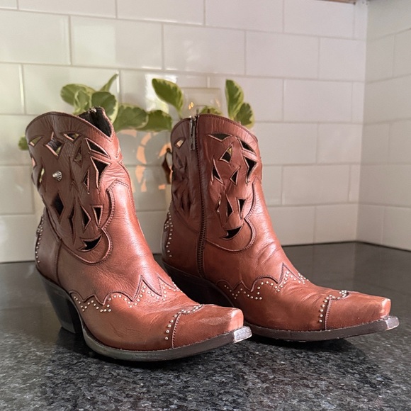 Old Gringo Shoes - Old Gringo Brown Leather Cutout Ankle Booties